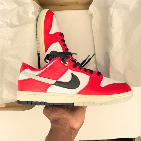 Nike Dunk Low Chicago Split Size 9.5 - Picture 3 of 7